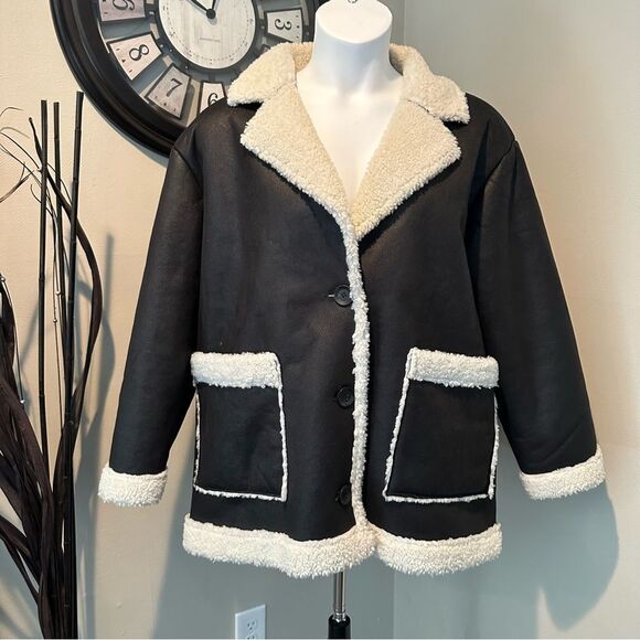 NWT COTTON:ON Curve Aviator Black & White Faux Leather/Shearling Jacket L-12/14 - Picture 1 of 12